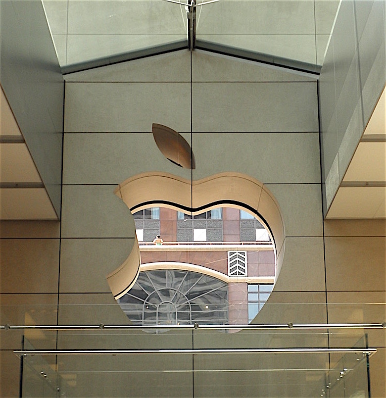 AppleStore2